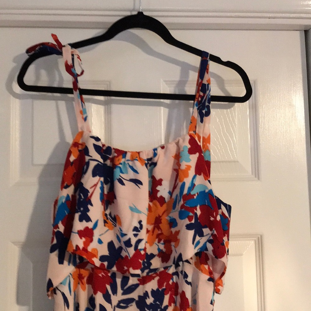 Dress - Picture 2 of 4